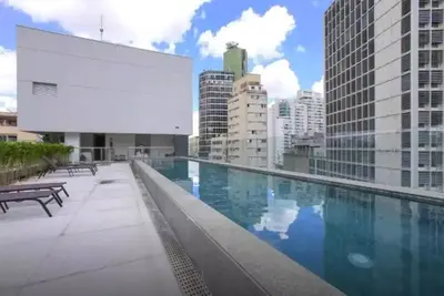 Image de Loft Wifi/Pool/Gym next to Subway