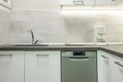 Be Queen By Socrates Junior Houses