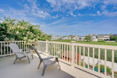 Image de Brigantine Vacation Rental w/ Private Pool!