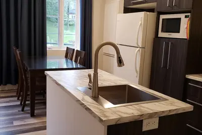 Image de Mon refuge Chic-urbain, 1 chambre centre-ville Chicoutimi