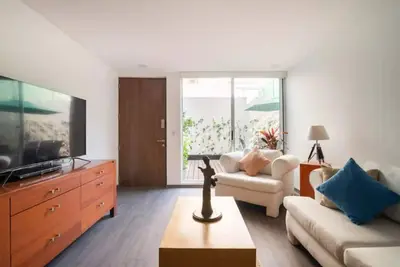 Image de I105- 3br / 2bth - Une Chambre Appartement, Couchages 5