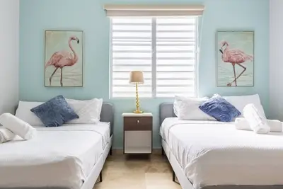 Image de Prime Location at Condado Beach 3br 2ba