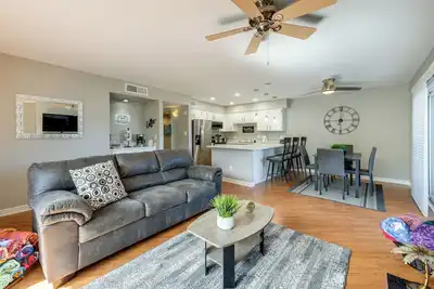 Patio & Pool Access: Modern Oasis 5 Mi to Asu!