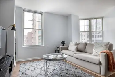 Superb Central Square 2br w/ In-Unit W/D, nr Restaurants, by Blueground