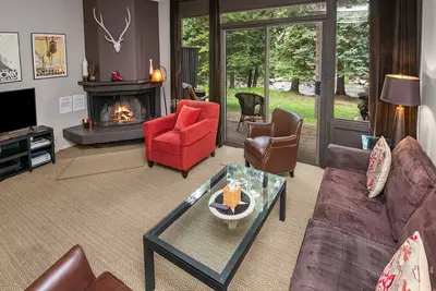 Image de Ptarmigan Townhome 2 | Convenient 2br Creekside Retreat