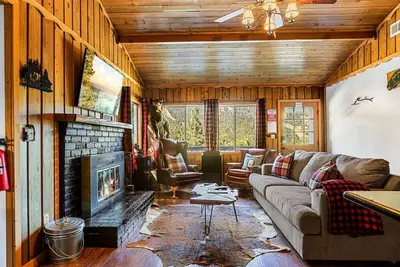 Image de Hygee Frosk + Views + Hot Tub + Big Bear Lake
