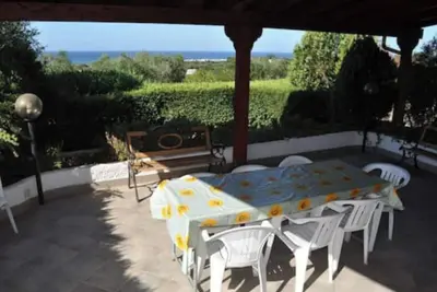 Image de Maison spacieuse avec vue sur la mer