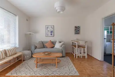Image de Stylish Sun Drenched North Bondi Beach Oasis