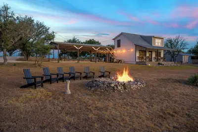 Image de Hochland Haus Hill Country Views