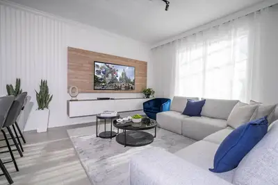 Image de Last Minute Disney Getaway! Townhouse with Private Pool. Book Now! #98151
