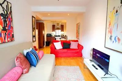 Image de Pass the Keys | Bohemian Ancoats suite with balcony