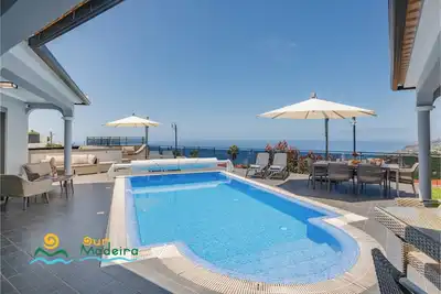 Image de Panoramic views of the sea | This Side of Paradise