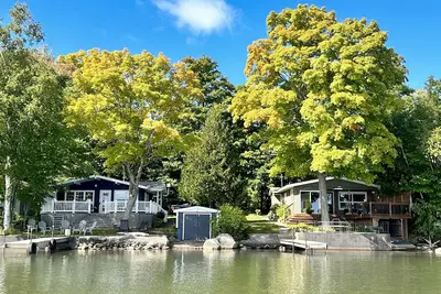Image de Lake Superior Waterfront Multi-Unit Retreat, perfect for a family getaway!