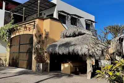 Image de Brand new Luxury Loft! If you appreciate quality, this is the place for you!