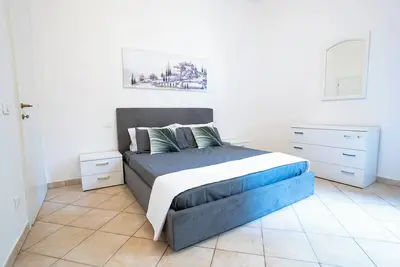 Image de Modern \"Mint\" apartment located between Empoli and Vinci.