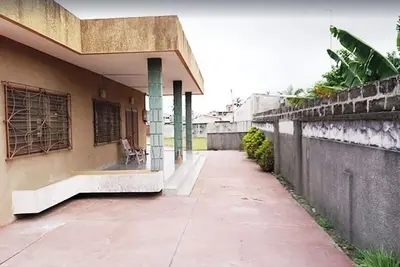 Image de Grande Maison plein pied calme avec jardin 500m2