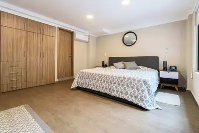 102 Centro 2Bdrm 2bath apt Ac Rooftop