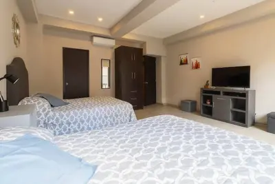 206 Zocalo Cathedral  2Bdrm 2Bath apt Ac Rooftop