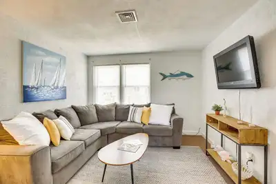 Image de Wildwood Crest Getaway w/ Deck, Walk to Beach!