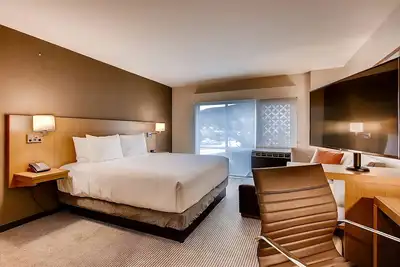 Image de Pet-friendly Ski Resort! 4 Comfortable Units, Jacuzzi, Free Breakfast, Shuttle!