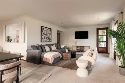 Image de Stylish 2 Bd Prime Beverly Hills
