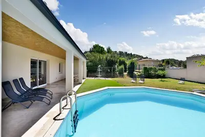 Image de Superbe maison à Saint-Théodorit