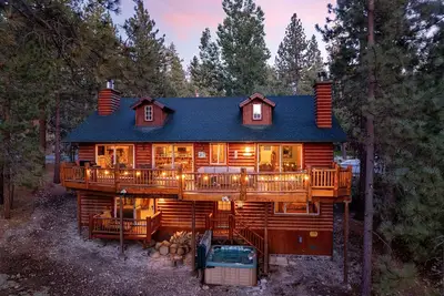 Image de Waterview Lodge. New Addition. Spa. Lake views.
