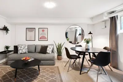 Image de Sanders Charm - Appartement confortable 1 chambre avec jardin partagé