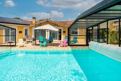 Image de Villa \"D'Exception\" avec piscine privée et Wi-Fi