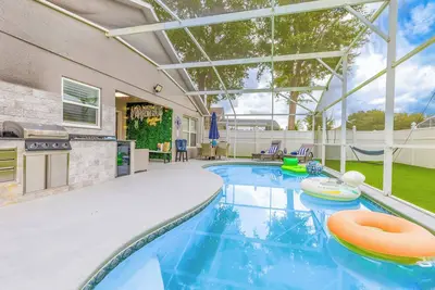 Image de Encanto /14 Ppl/ Pool/ Close to Disney Parks/ Games