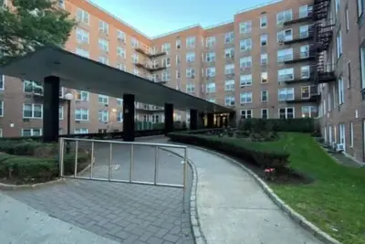 Image de Flushing Main st Citified, Us Open for 14 guest