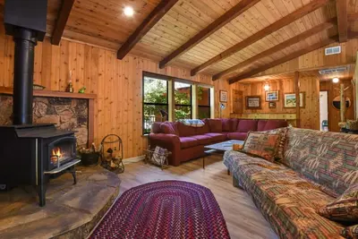 Image de Serene Tahoe Donner Cabin mins to Lake, Ski, Golf