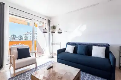 Image de Cocon avec jardin proche de la mer