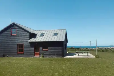 Image de Stylish Large House Overlooking the sea & Traditional Cornish Fishing Village