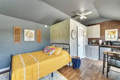 Image de Brownsville Studio Cottage - Walk to Mammoth Cave!