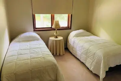 Image de 5+Acres +Clean Air+Private+Tranquility