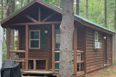 Image de Bear Cabin at Adirondack Wildlife Refuge, Sleeps 4, One Night Minimum Stay