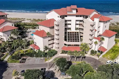 Image de Radiant Sandcastles Beachfront Located on the Atlantic Ocean -Amelia Island
