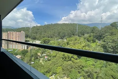 Image de Nuevo Apartamento con Hermosa Vista Hacia las Montañasa 5 Minutos del Poblado