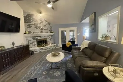 Image de Fully Furnished1-Level Home in a Quiet Neighborhood, near Randolph Afb.