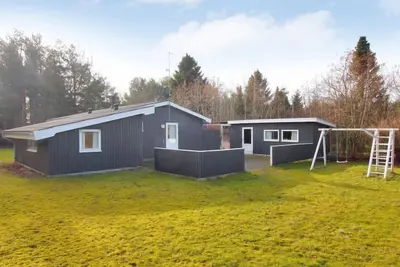 \"Axilen\" - 1km from the sea by Interhome