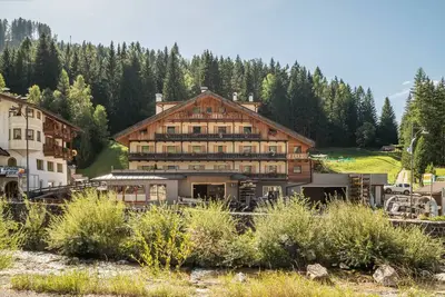 Image de Appartement 'Buffaure A Parte' avec vue sur les montagnes, terrasse privée et Wi-Fi