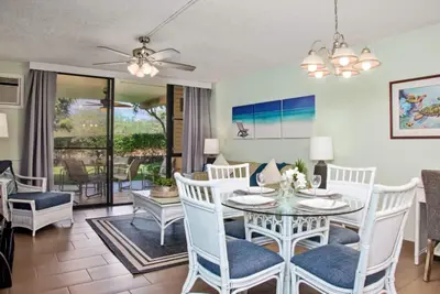 Image de Remodeled 1br/2ba at Kamaole Sands: Steps to Beach