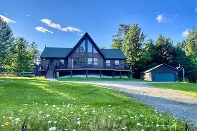 Image de Large, Luxury Cabin w\/Hot Tub