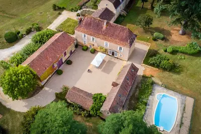 Image de Domaine du Trouiller, Maison Noble 17eme siecle 12 couchages