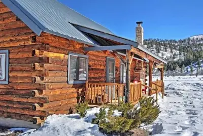 Image de Colorado Cabin 20 Mins to Wolf Creek Ski Area - Private Hot Tub
