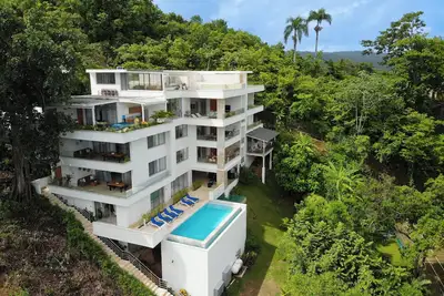 Image de Appartement en Bord de Plage/2 Piscines/Espace de Repas en Plein Air/Climatisé