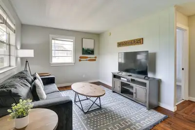 Image de Tranquil Kimberling City Getaway w/ Community Pool