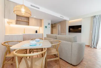 Image de Apartamentos Las Ciencias H. Wifi+ Aire Acondicionado+Balcon