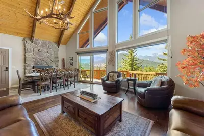 Image de Best Mountain Views in Estes! Large Family Home